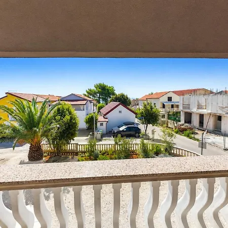 Zelic Family Apartman Vir